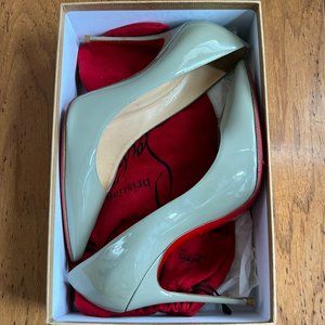 Christian Louboutin Décolleté 554 100 patent leather pumps